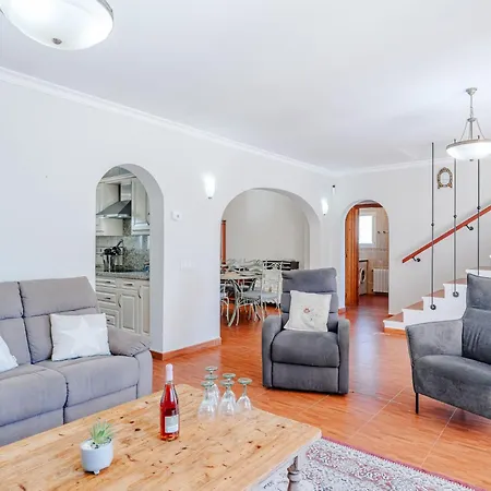 Honor By Interhome * Benissa
