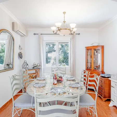 Villa Honor By Interhome